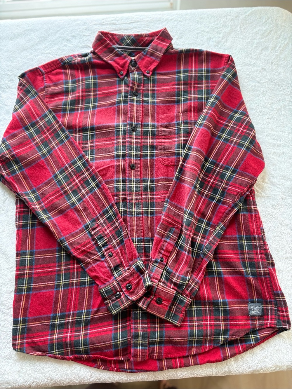 Weatherproof Red and Black Plaid Button-Down Shirt with Green Accent